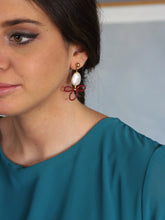 Cargar imagen en el visor de la galería, PENDIENTES CLOVER PEARL